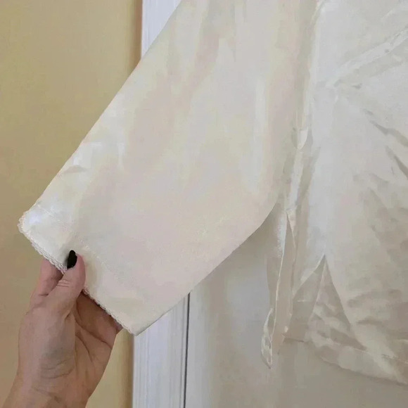 Vintage Oscar de la  Renta white silky pj's top and bottoms - Picture 6 of 9